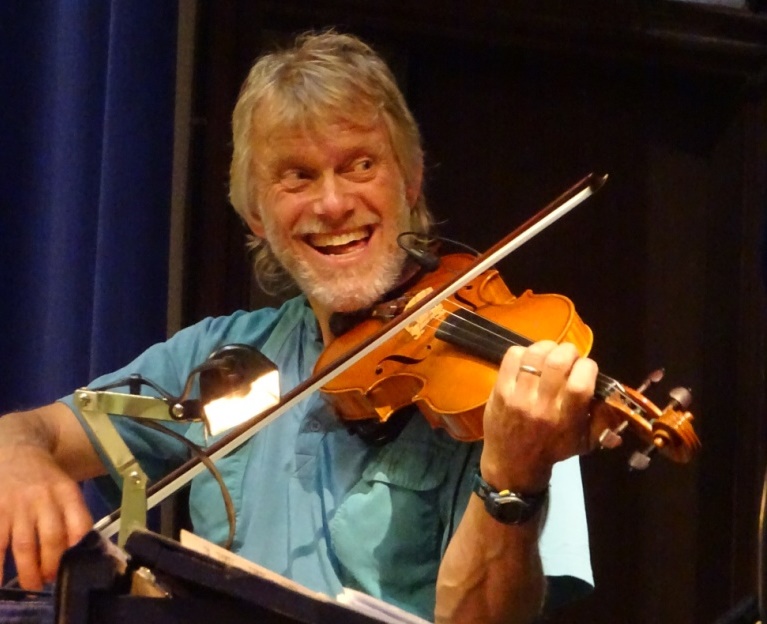 Peter Macfarlane playing fiddle